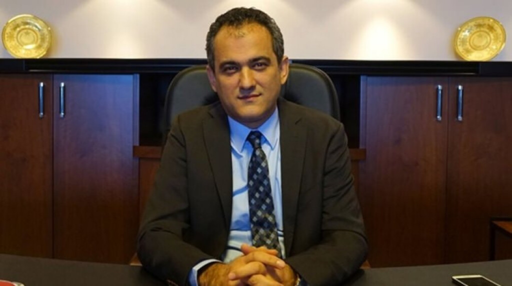 Ösym Başkanı Mahmut Özer'den Üniversite Sınavıyla İlgili Açıklama...