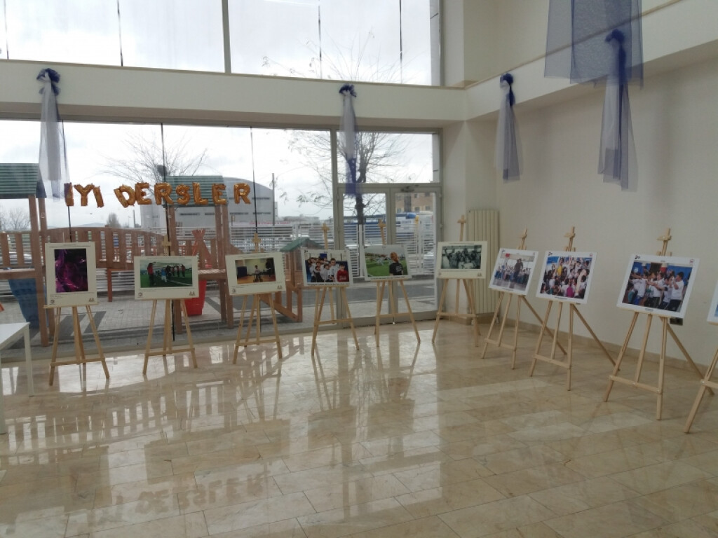 Spor Fotoğraf Sergimiz Açıldı | İstanbul Pendik İlkokulu ve Ortao...