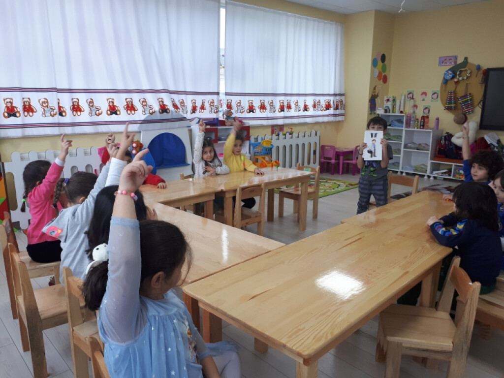 Fedakârlık | İstanbul Pendik İlkokulu ve Ortaokulu | Özel Okul