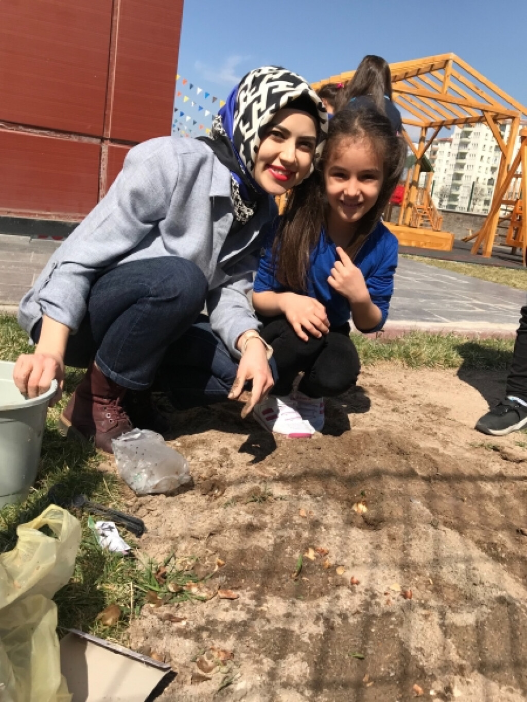 Lale Mevsimi Geldi! | Kayseri Konaklar İlkokulu ve Ortaokulu | Öz...