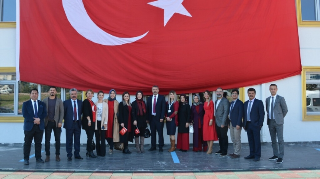 29 Ekim Cumhuriyet Bayramımız Kutlu Olsun... | Kayseri Konaklar İ...
