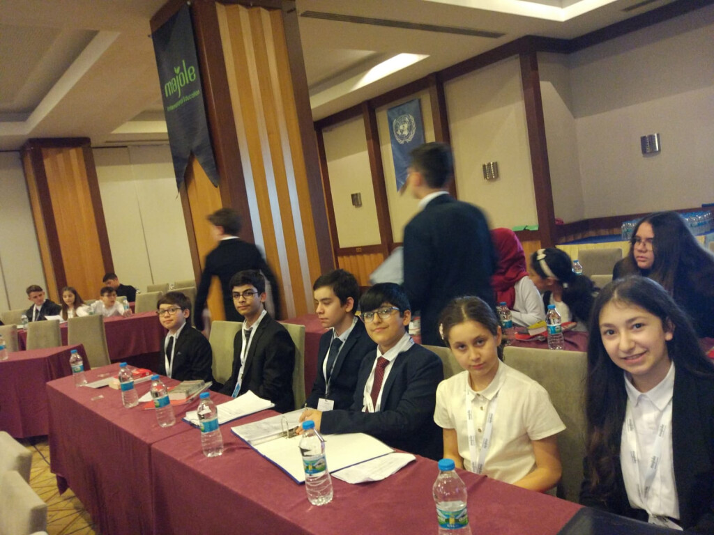MUN ( MODEL UNİTED NATİONS ) CONFERENCE | İstanbul Pendik İlkokul...