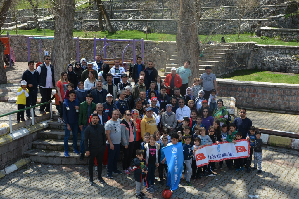 Kar Kaplanları İle Doğa Yürüyüşü | Kayseri Konaklar İlkokulu ve O...