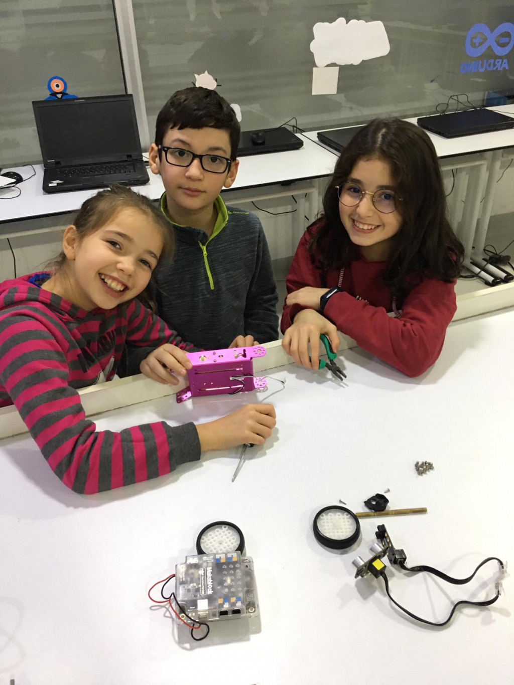 Ortaokul Robotik "mbot Kurulum Ve Programlama" | İyi Dersler | Öz...
