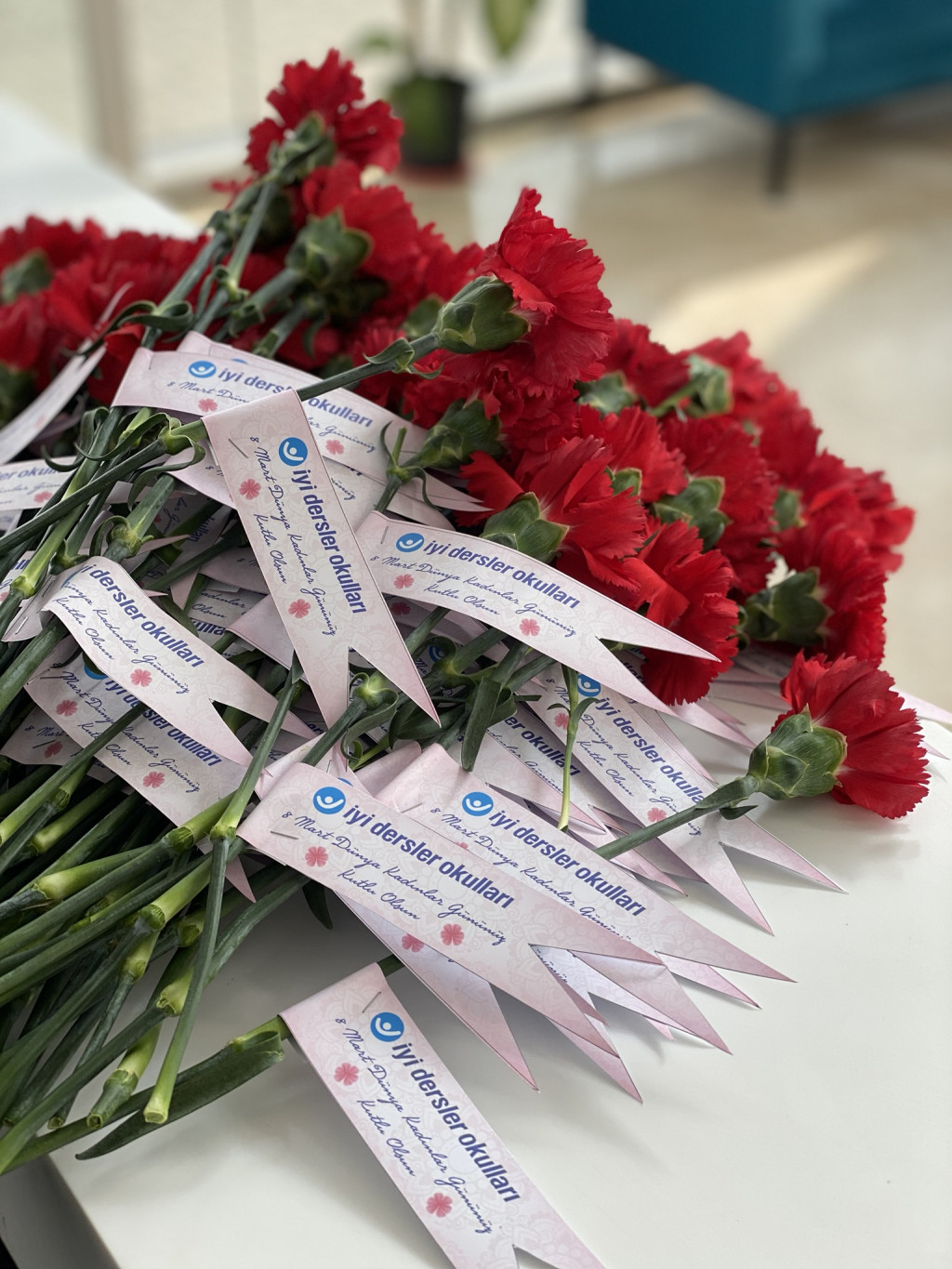 8 Mart Dünya Kadınlar Günü | İstanbul Pendik İlkokulu ve Ortaokul...
