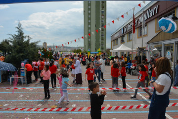 İyi Dersler'de Bahar Festivali